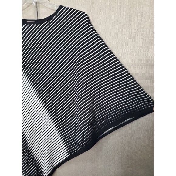 Chico's Cotton Ombre Knit Pleated Poncho Size L/XL - Picture 2 of 7